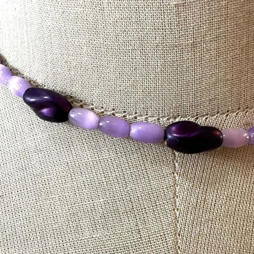 Purple beaded choker necklace - Picture 2 of 7